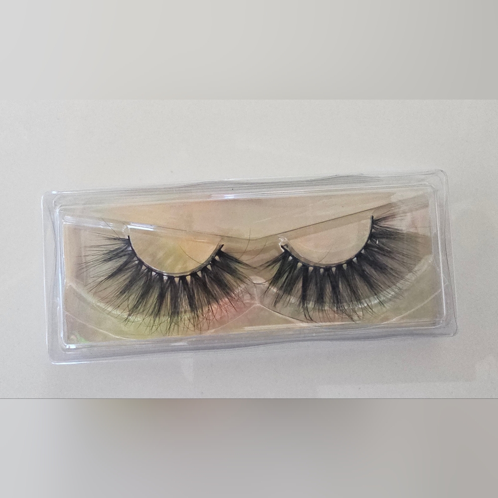 Eyelashes Very Long Black NEW
